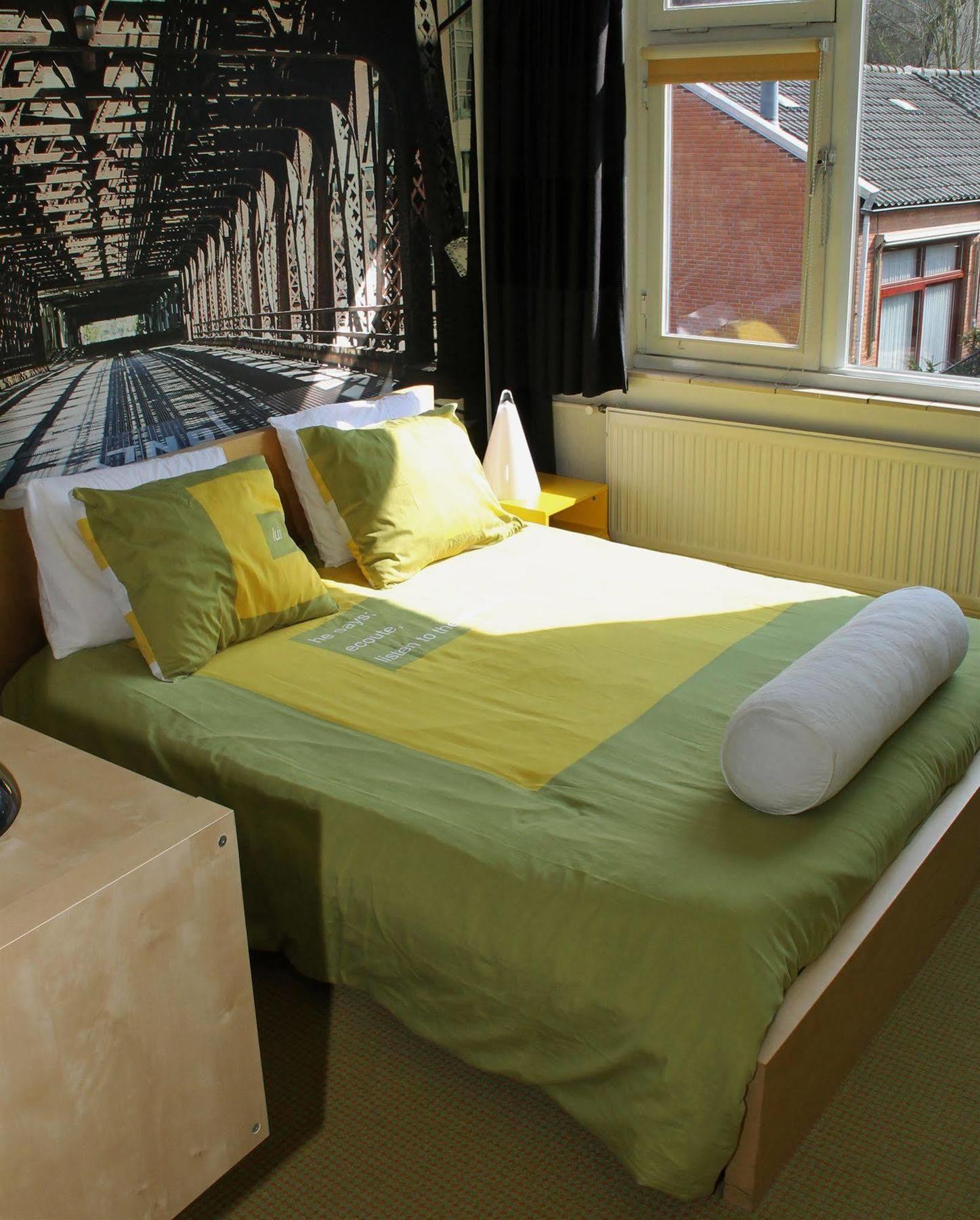 Hotel Lela 2*